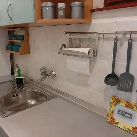 Apartment Dr *
